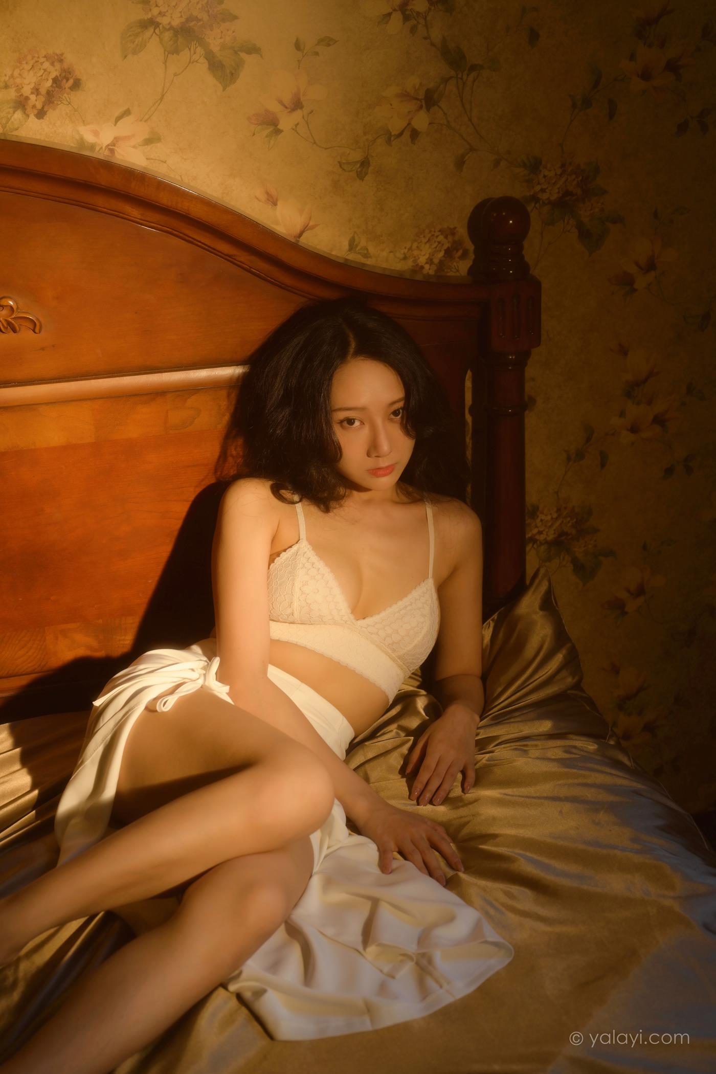 图片[57]-[YALAYI雅拉伊]2022.10.12 NO.979 她是谁 何嘉颖[56+1P] – 速更版-美库