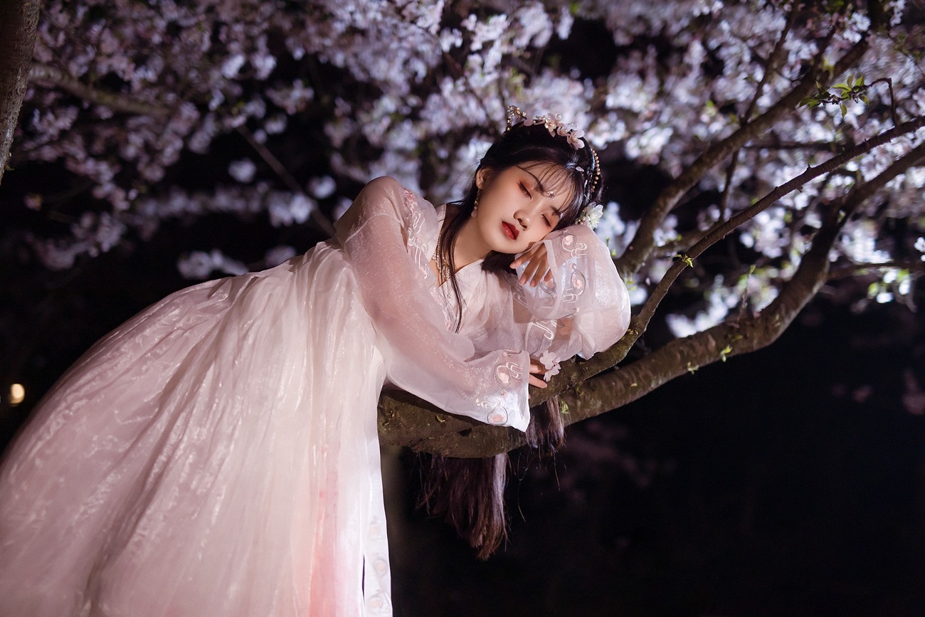 图片[10]-[YITUYU艺图语] 2021.12.29 樱 参商 [21P] – 速更版-美库