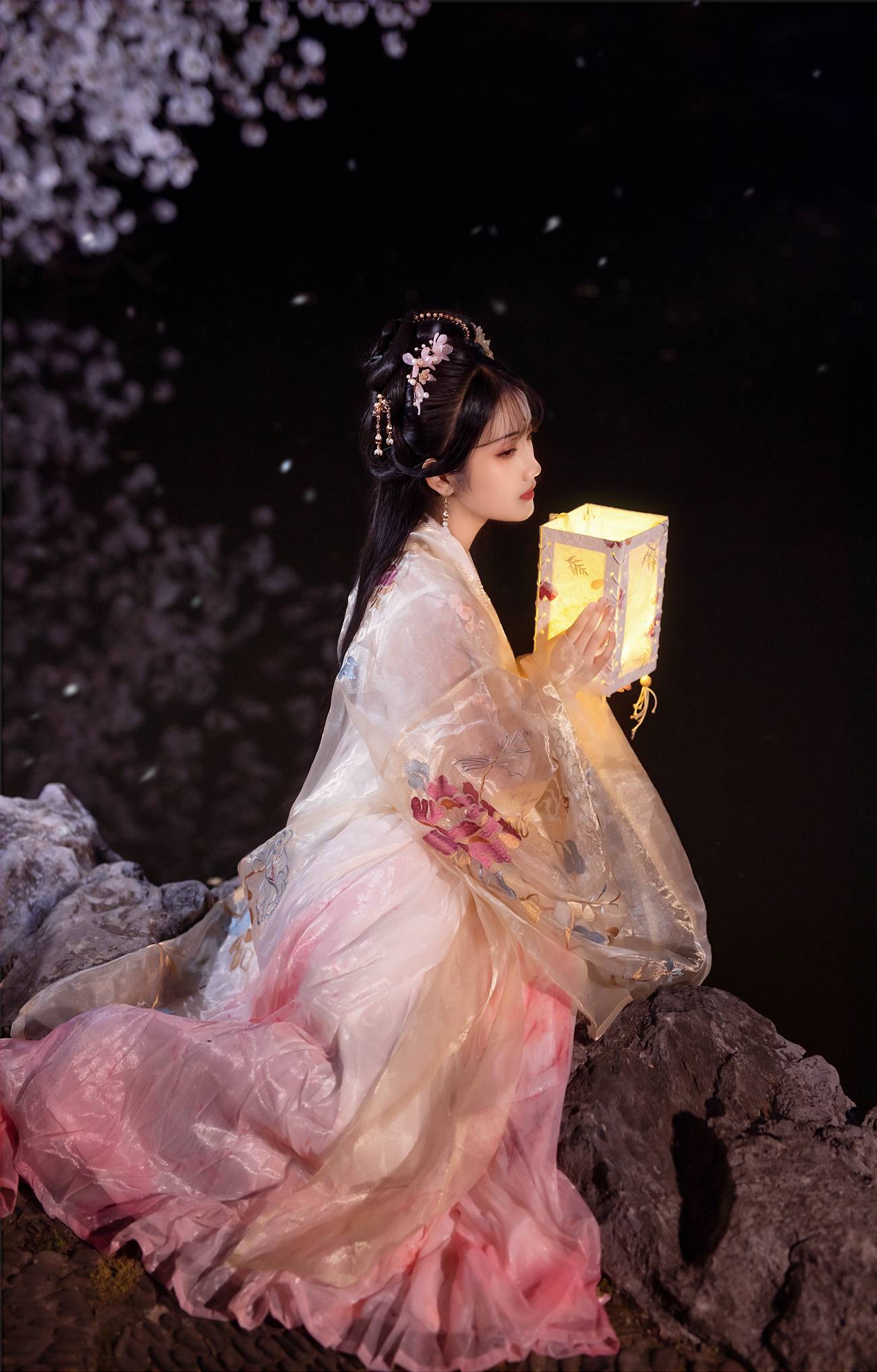 图片[13]-[YITUYU艺图语] 2021.12.29 樱 参商 [21P] – 速更版-美库