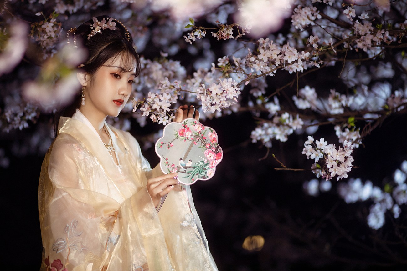 图片[20]-[YITUYU艺图语] 2021.12.29 樱 参商 [21P] – 速更版-美库