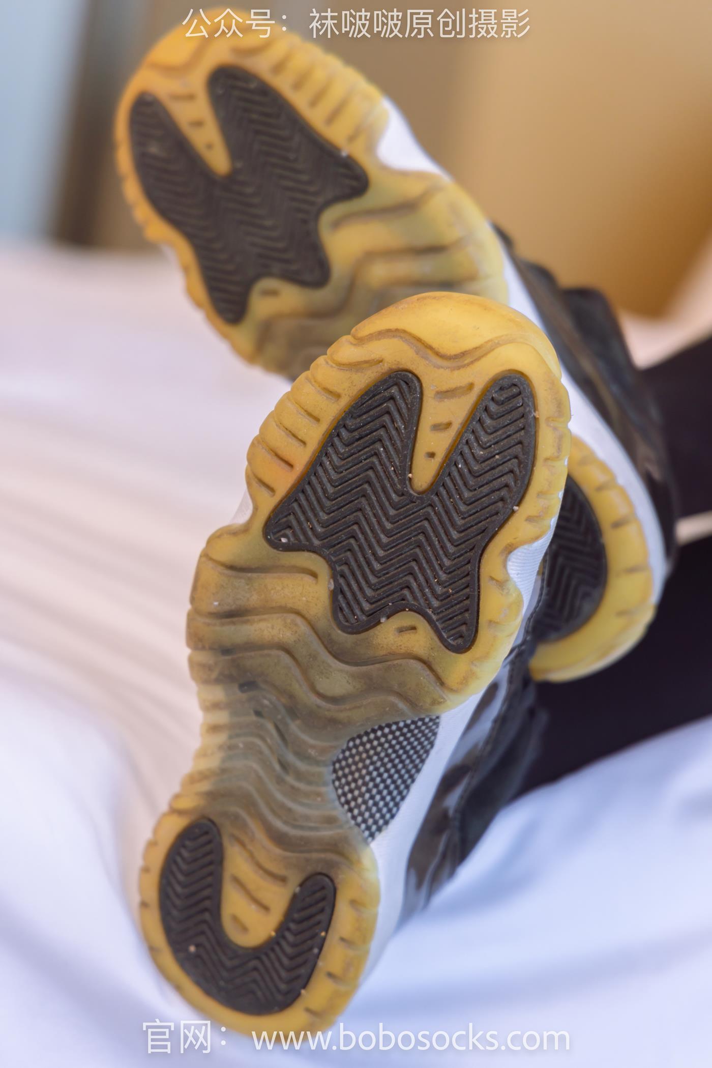 图片[13]-[BoBoSocks袜啵啵]NO.130 稚予-两双穿脏篮球鞋、厚黑丝[145P] – 速更版-美库