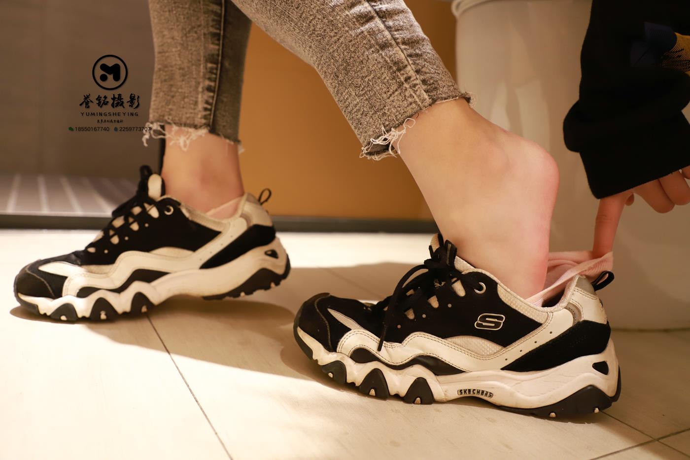 图片[81]-[誉铭传媒]袜足定制摄影 2020.03.15 船袜 牛仔裤[95P] – 速更版-美库