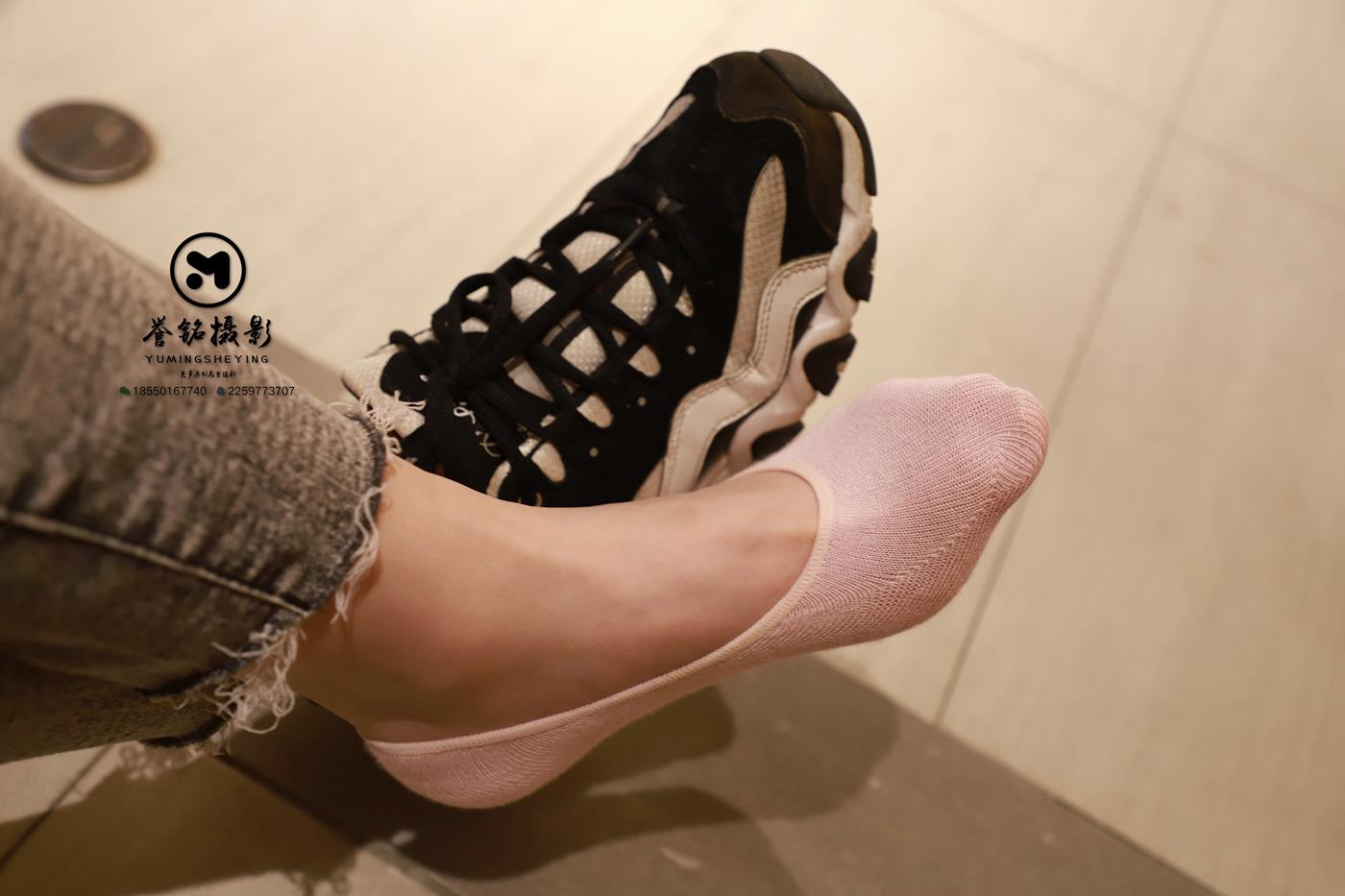 图片[88]-[誉铭传媒]袜足定制摄影 2020.03.15 船袜 牛仔裤[95P] – 速更版-美库