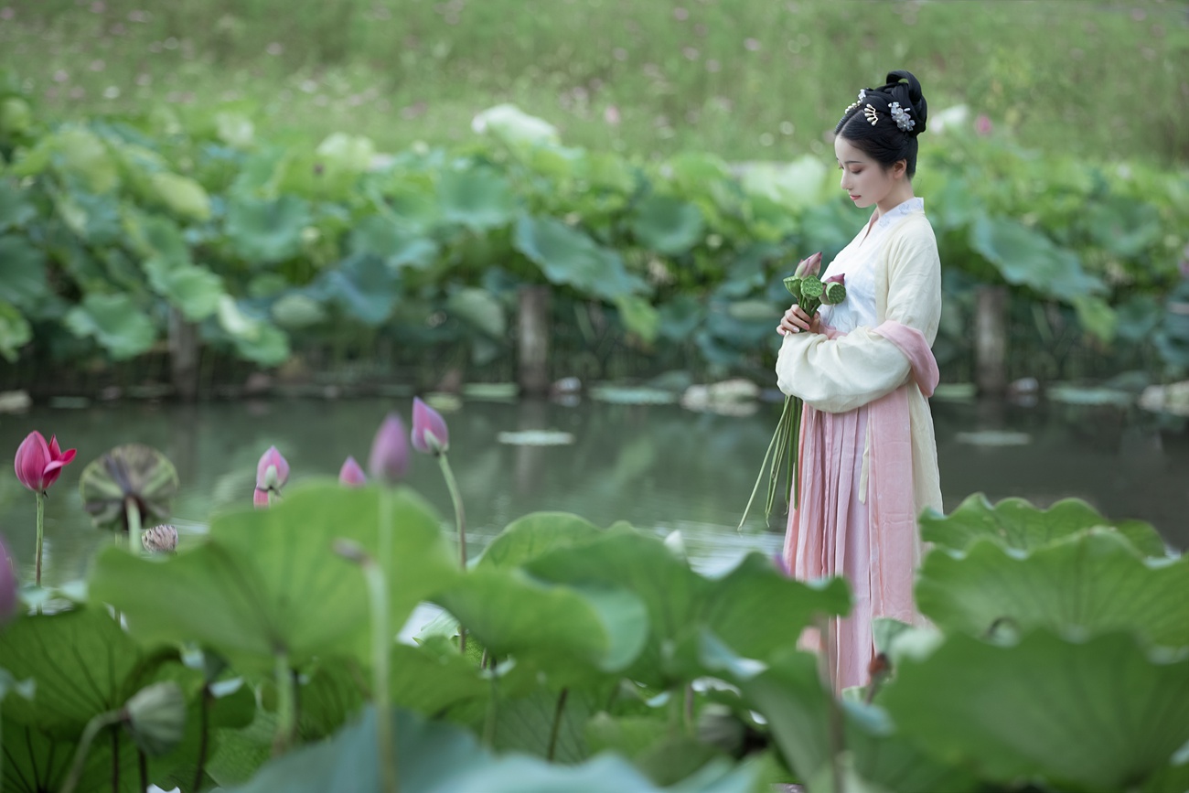 图片[19]-[YITUYU艺图语] 2021.12.31 采荷 小清菡 [20P] – 速更版-美库