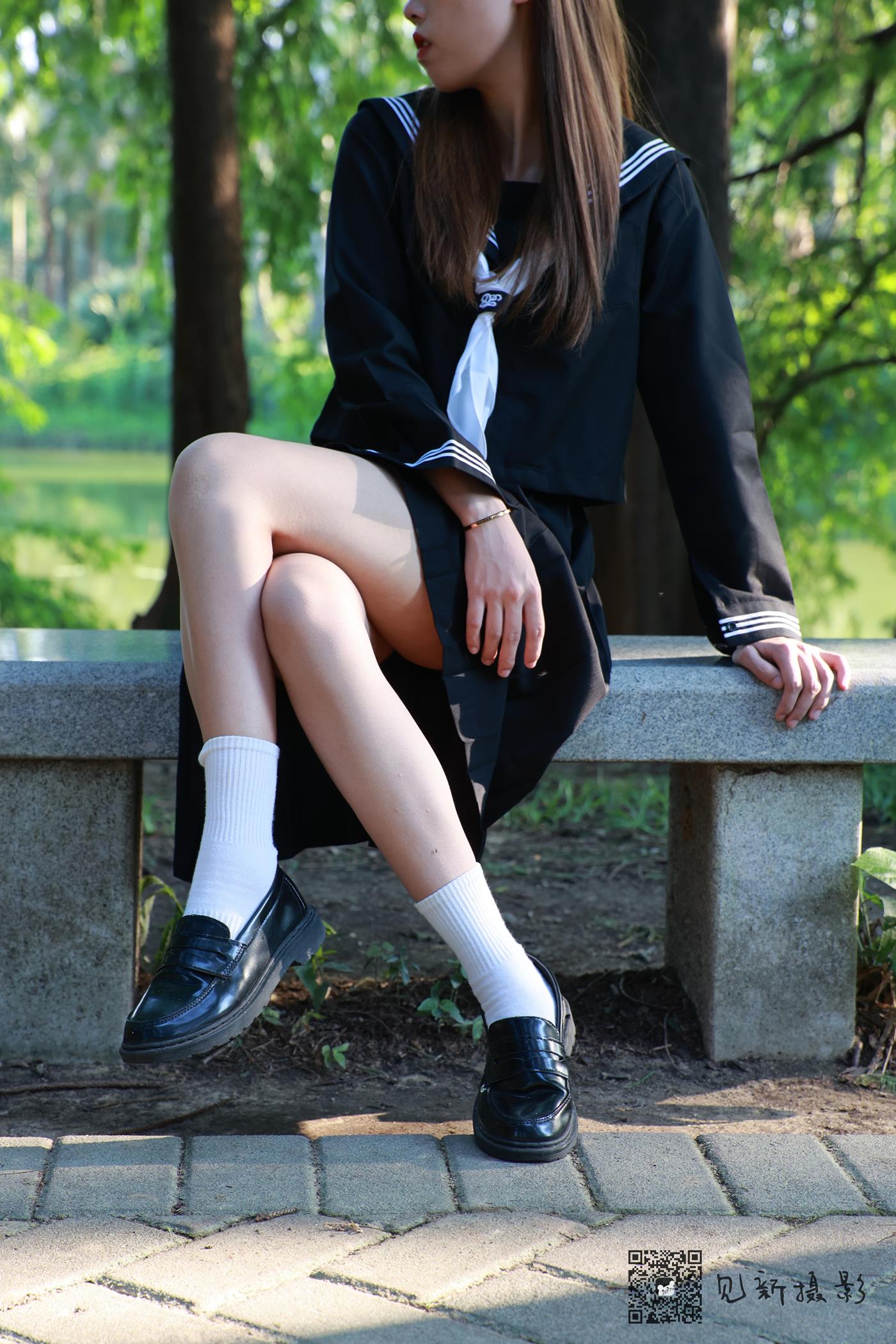 图片[10]-[见新摄影]NO.002 一厘甜酒 公园JK制服棉袜[161P] – 速更版-美库