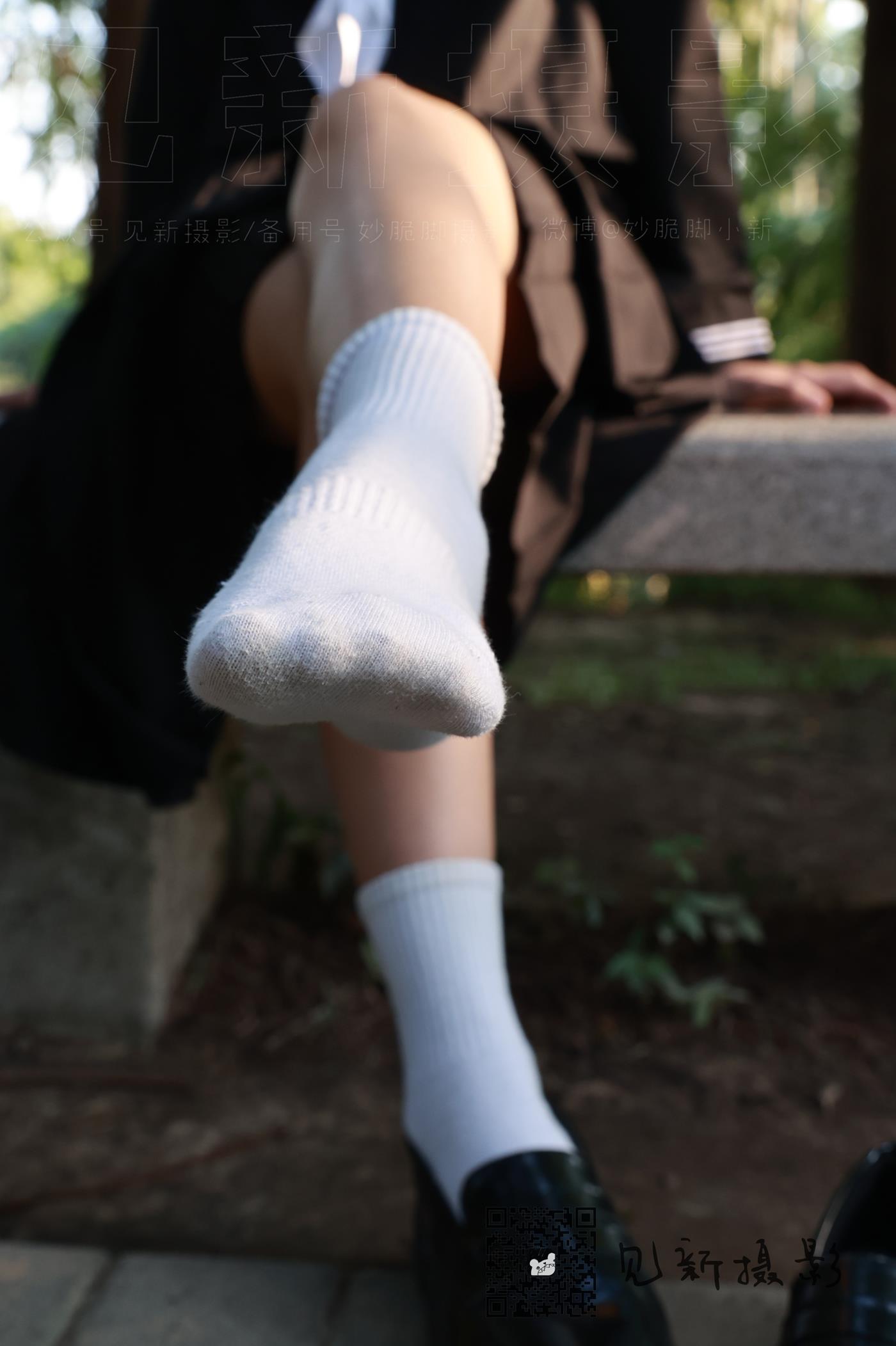 图片[32]-[见新摄影]NO.002 一厘甜酒 公园JK制服棉袜[161P] – 速更版-美库
