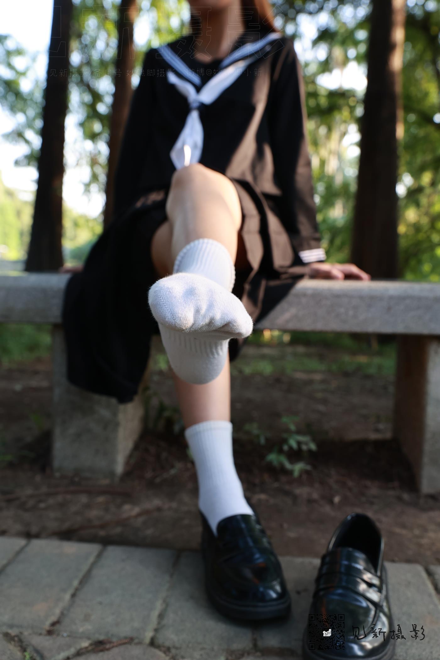 图片[31]-[见新摄影]NO.002 一厘甜酒 公园JK制服棉袜[161P] – 速更版-美库