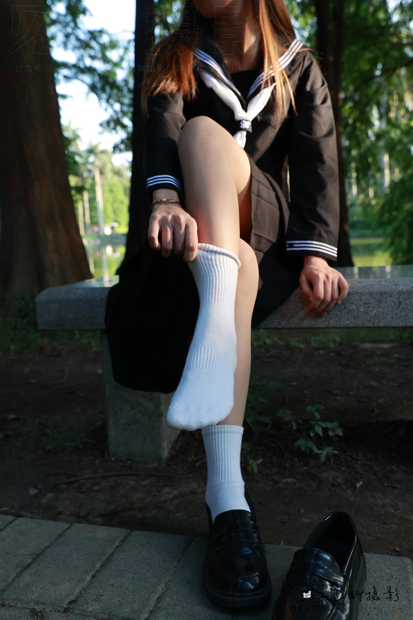 图片[34]-[见新摄影]NO.002 一厘甜酒 公园JK制服棉袜[161P] – 速更版-美库