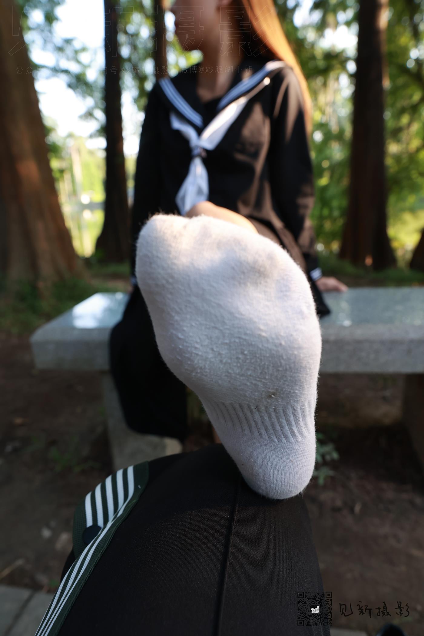 图片[41]-[见新摄影]NO.002 一厘甜酒 公园JK制服棉袜[161P] – 速更版-美库
