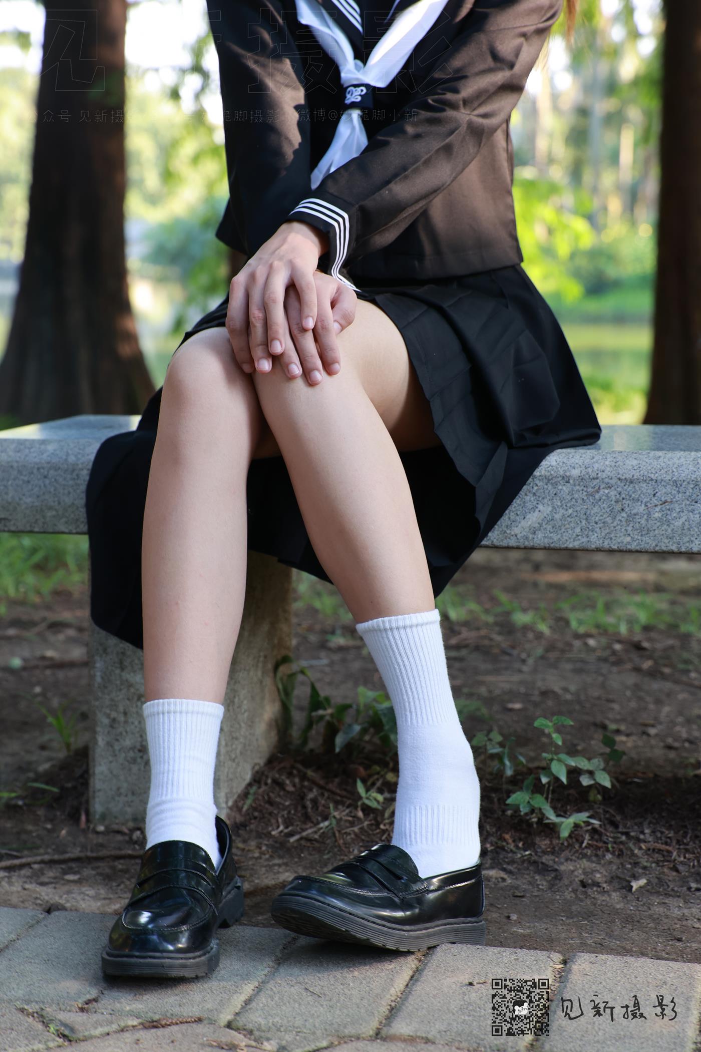 图片[48]-[见新摄影]NO.002 一厘甜酒 公园JK制服棉袜[161P] – 速更版-美库