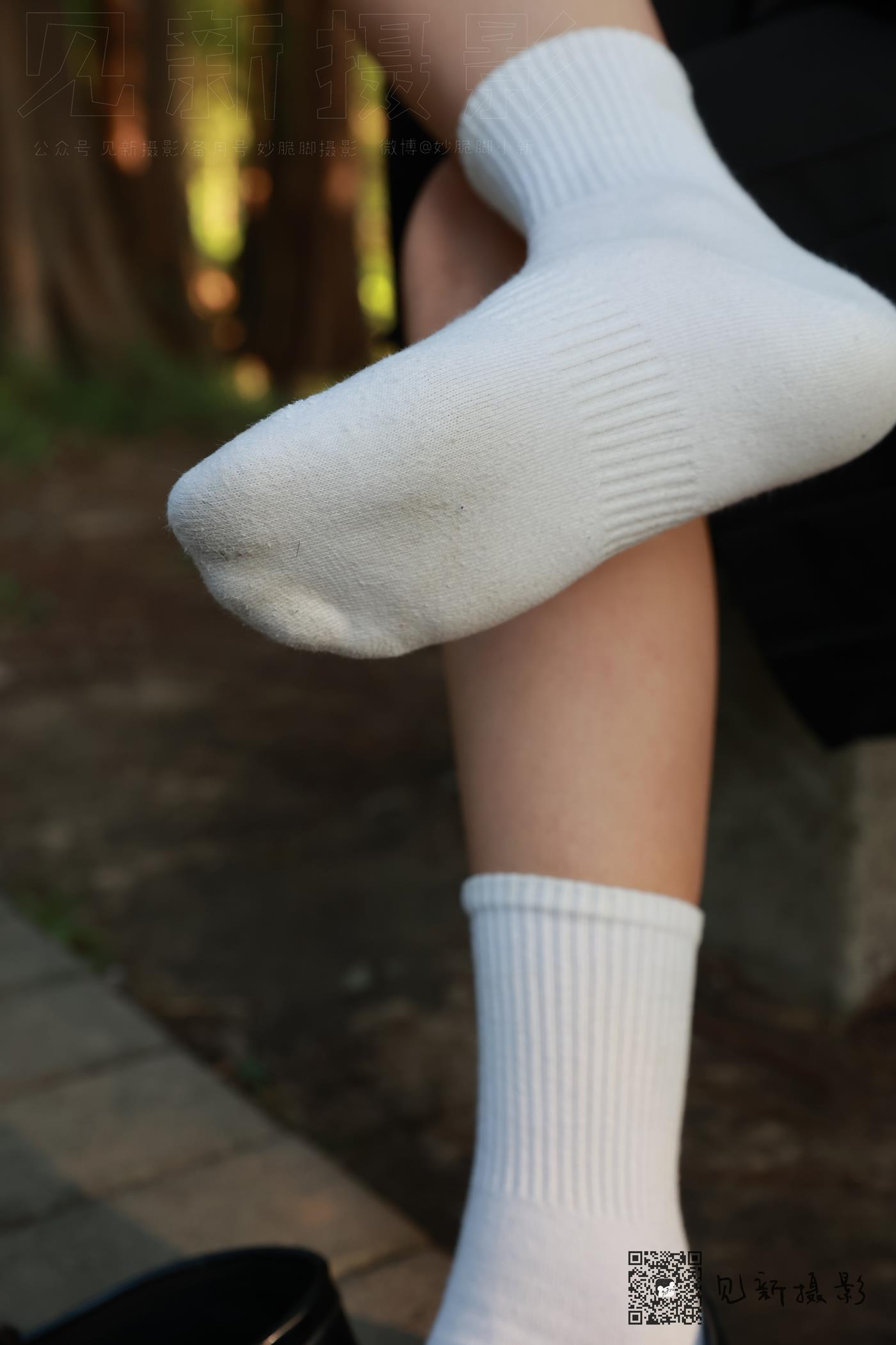 图片[52]-[见新摄影]NO.002 一厘甜酒 公园JK制服棉袜[161P] – 速更版-美库