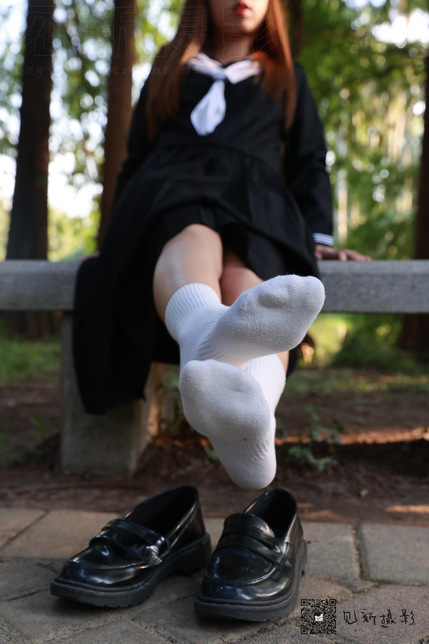 图片[60]-[见新摄影]NO.002 一厘甜酒 公园JK制服棉袜[161P] – 速更版-美库