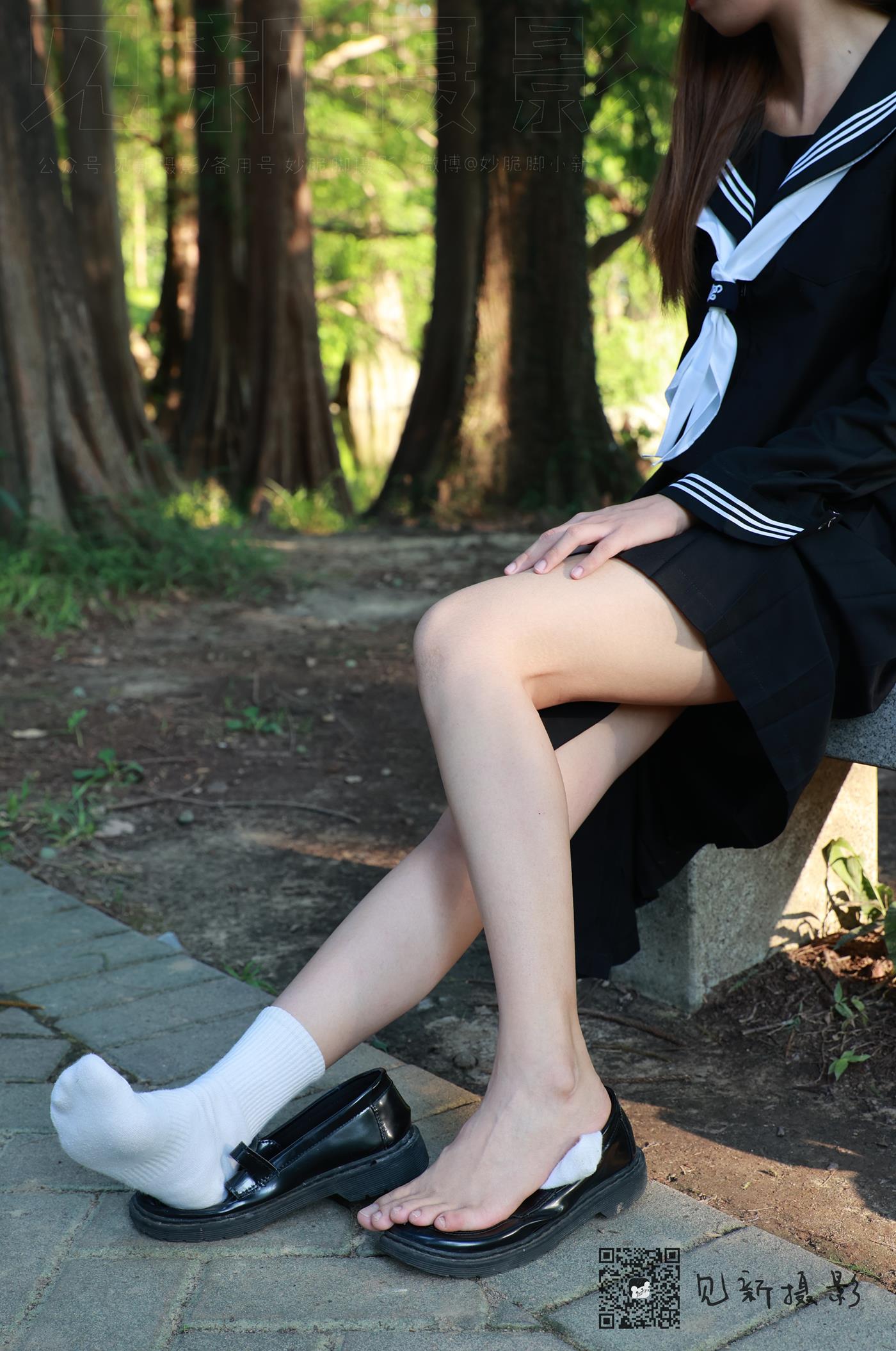 图片[74]-[见新摄影]NO.002 一厘甜酒 公园JK制服棉袜[161P] – 速更版-美库