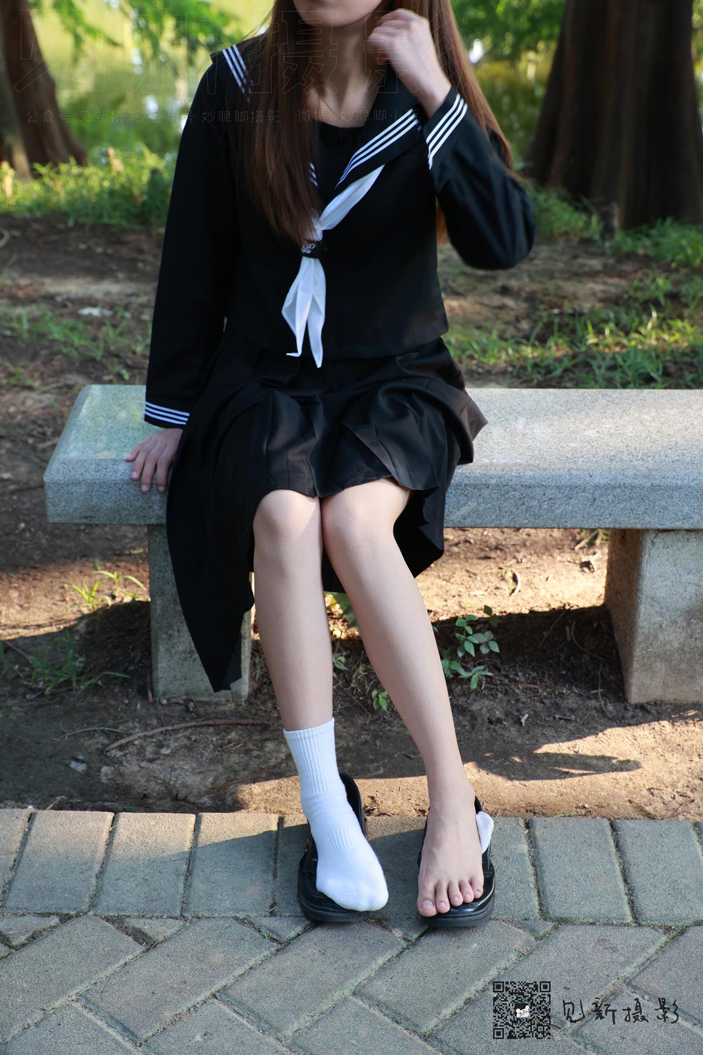 图片[78]-[见新摄影]NO.002 一厘甜酒 公园JK制服棉袜[161P] – 速更版-美库