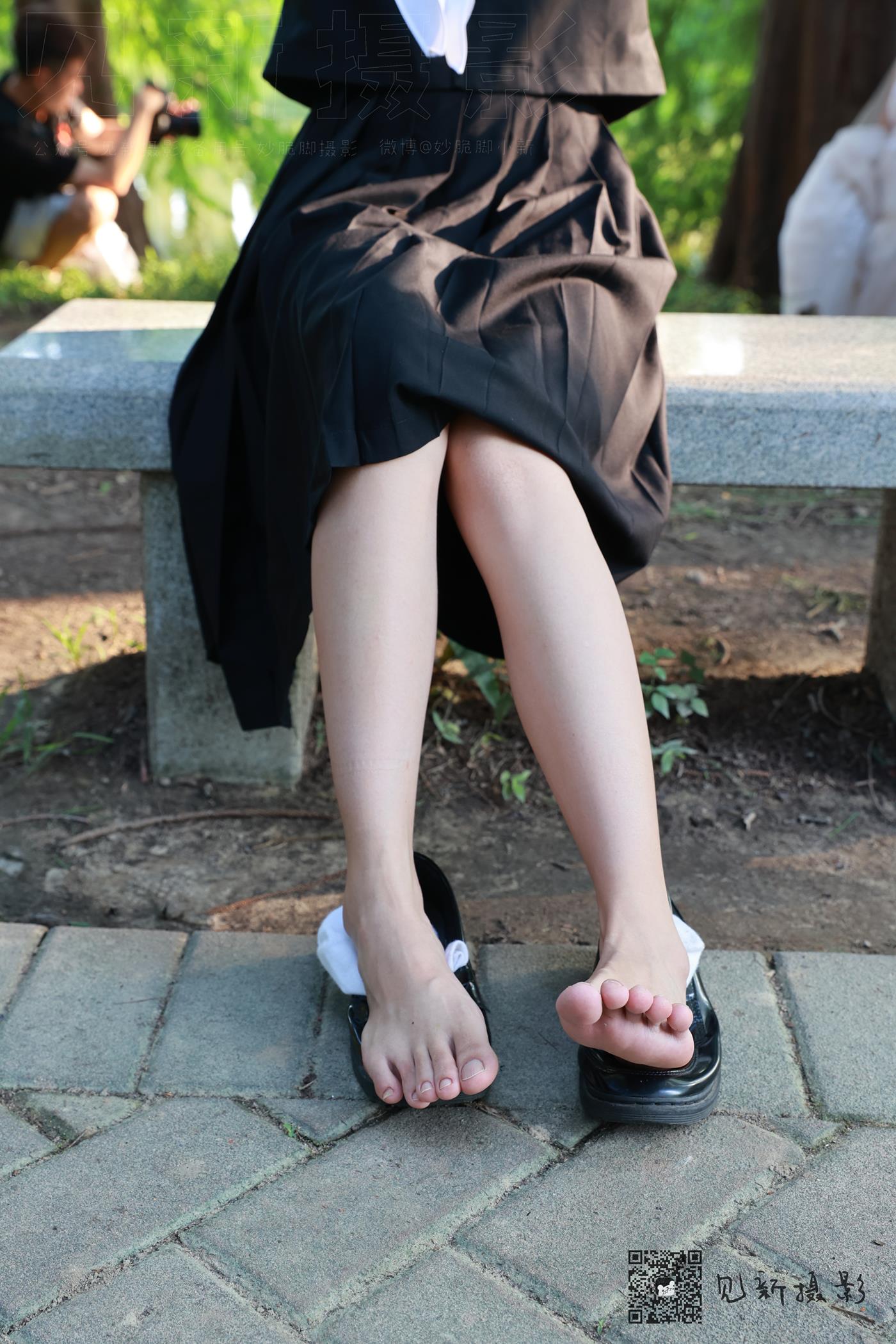 图片[101]-[见新摄影]NO.002 一厘甜酒 公园JK制服棉袜[161P] – 速更版-美库