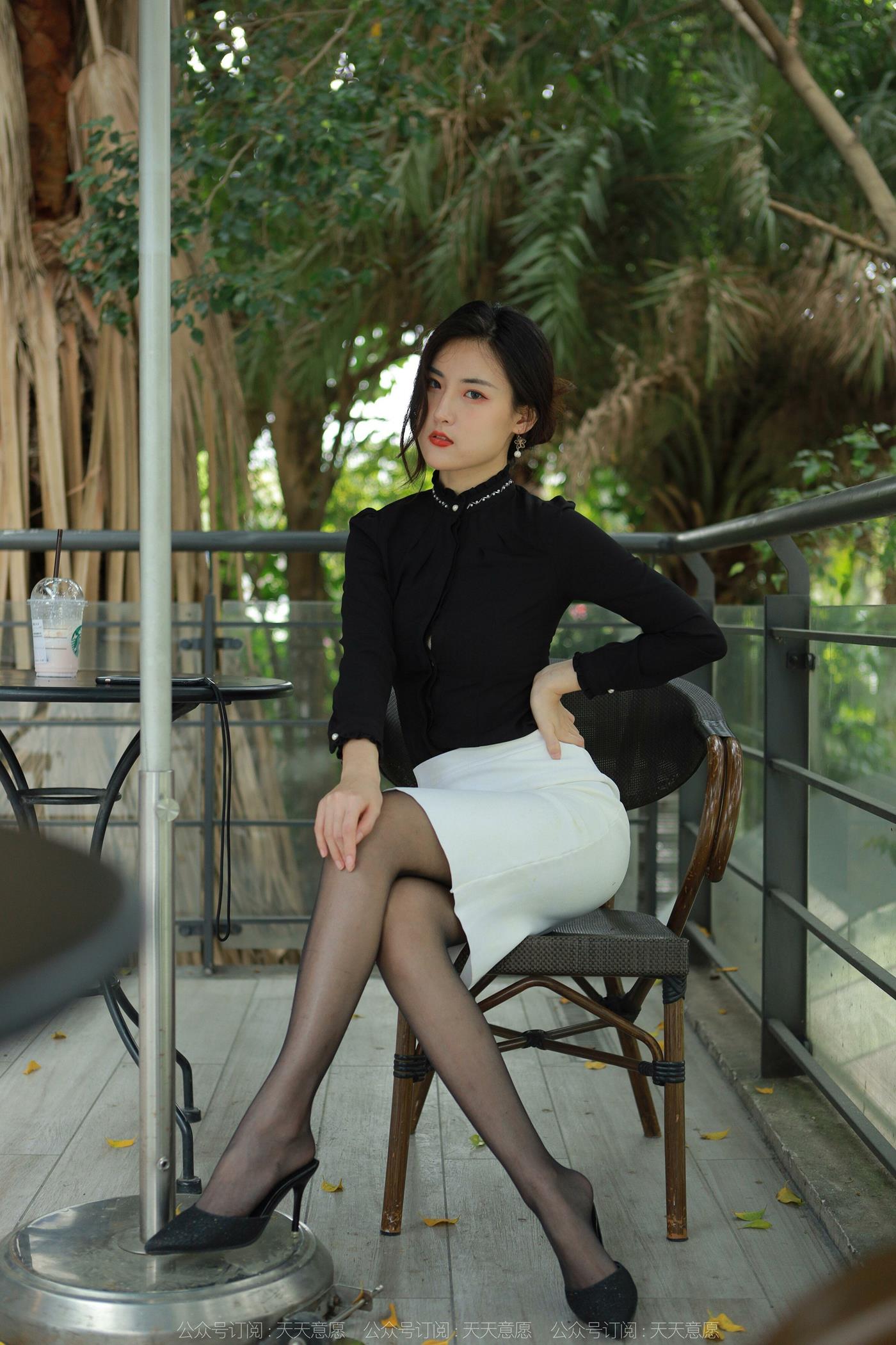 图片[17]-[IESS异思趣向] 2022.05.15 丝享家1089：小宝《黑丝黑衬衣》[81P] – 速更版-美库