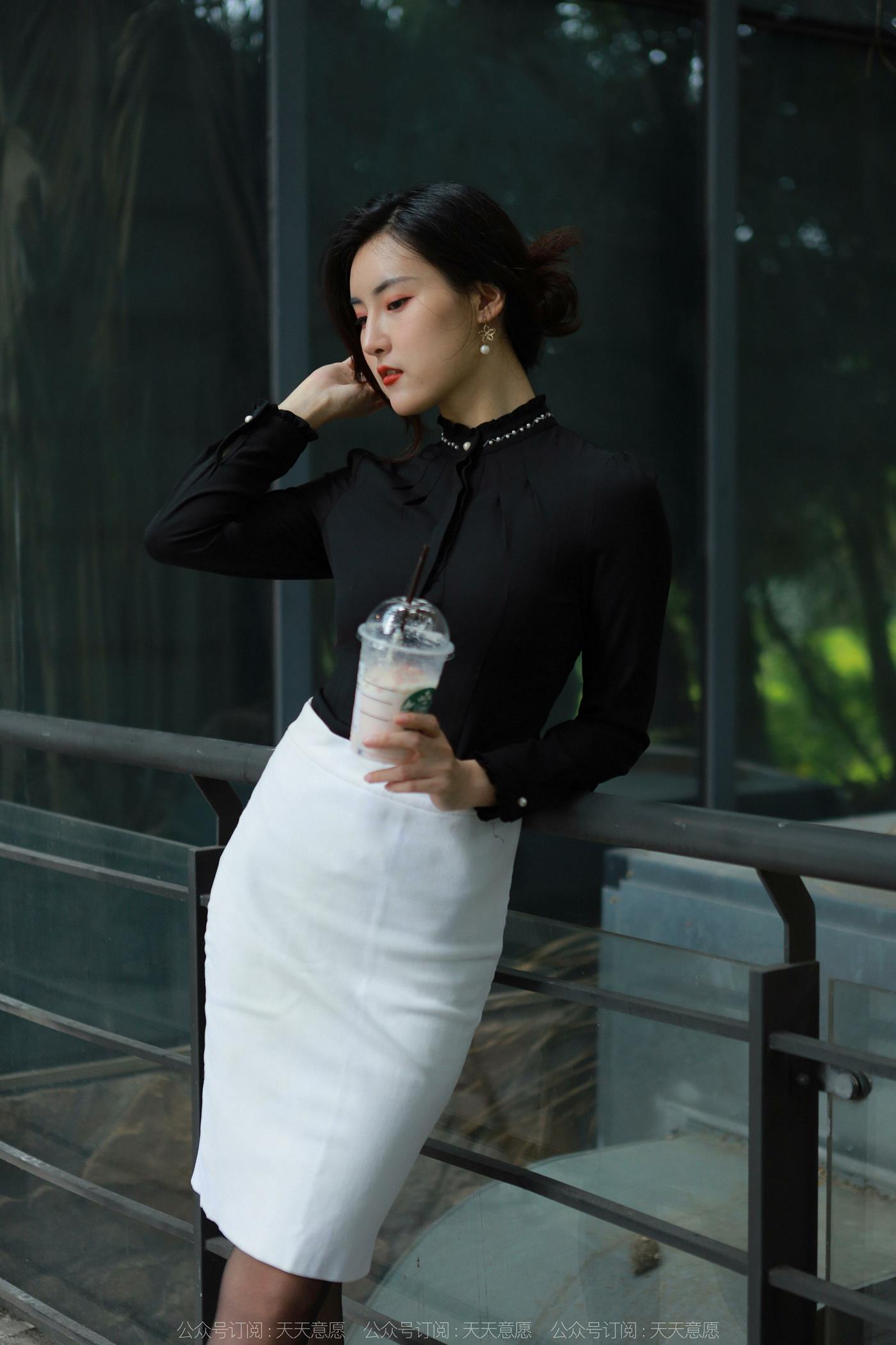 图片[42]-[IESS异思趣向] 2022.05.15 丝享家1089：小宝《黑丝黑衬衣》[81P] – 速更版-美库