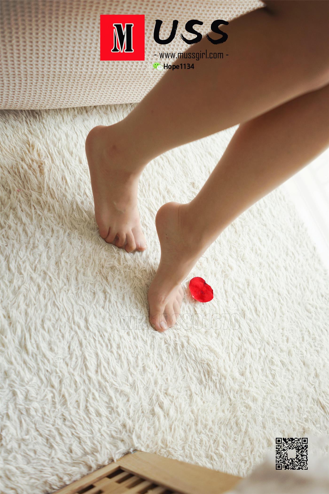 图片[87]-[MussGirl慕丝女郎]NO.090 木木 没有阳光花不香，没有爱情生活不甜-手中的玫瑰[103P] – 速更版-美库