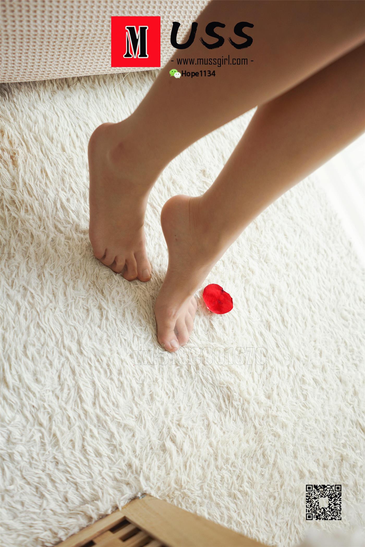 图片[88]-[MussGirl慕丝女郎]NO.090 木木 没有阳光花不香，没有爱情生活不甜-手中的玫瑰[103P] – 速更版-美库