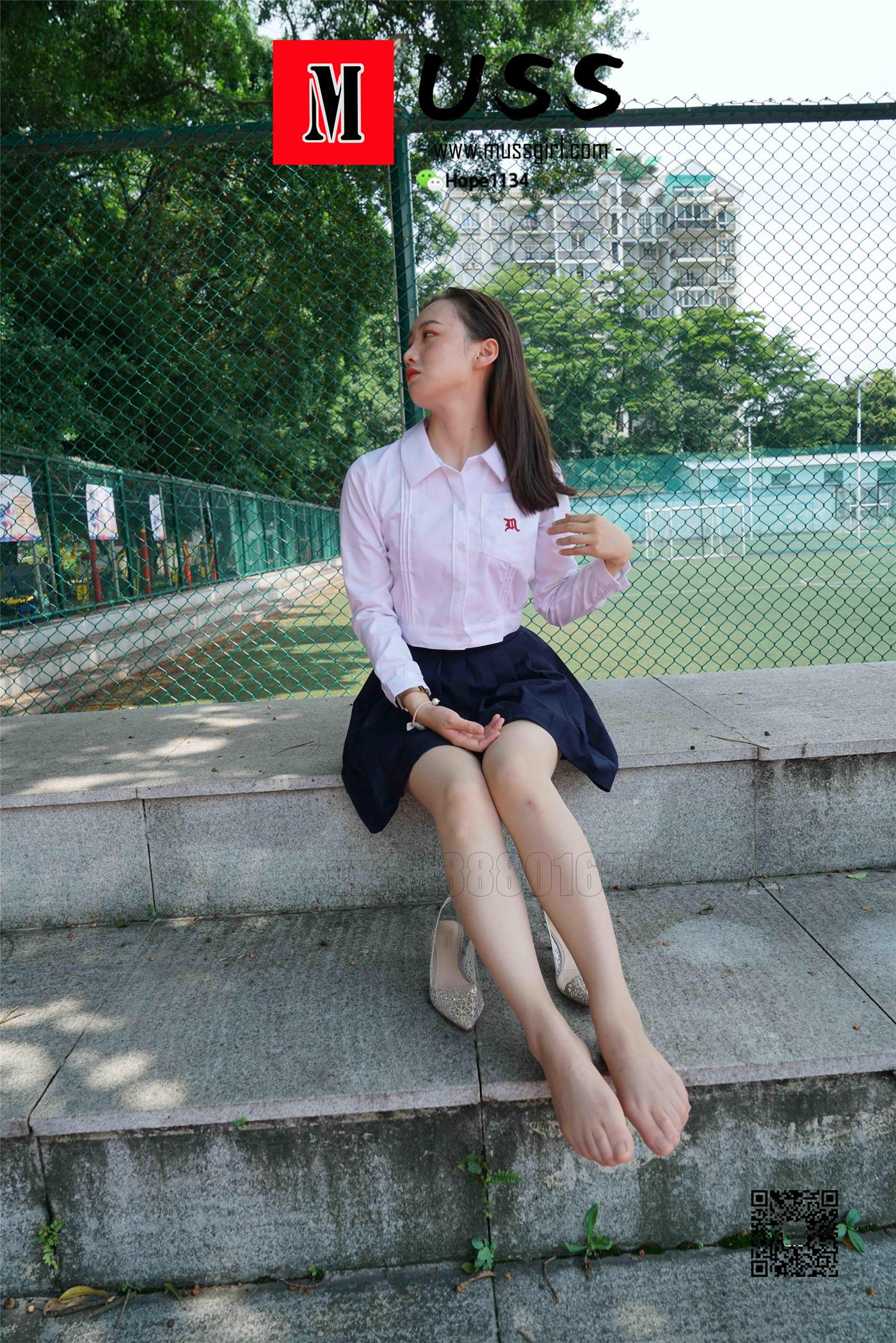 图片[89]-[MussGirl慕丝女郎]NO.097 公园邂逅[105P] – 速更版-美库