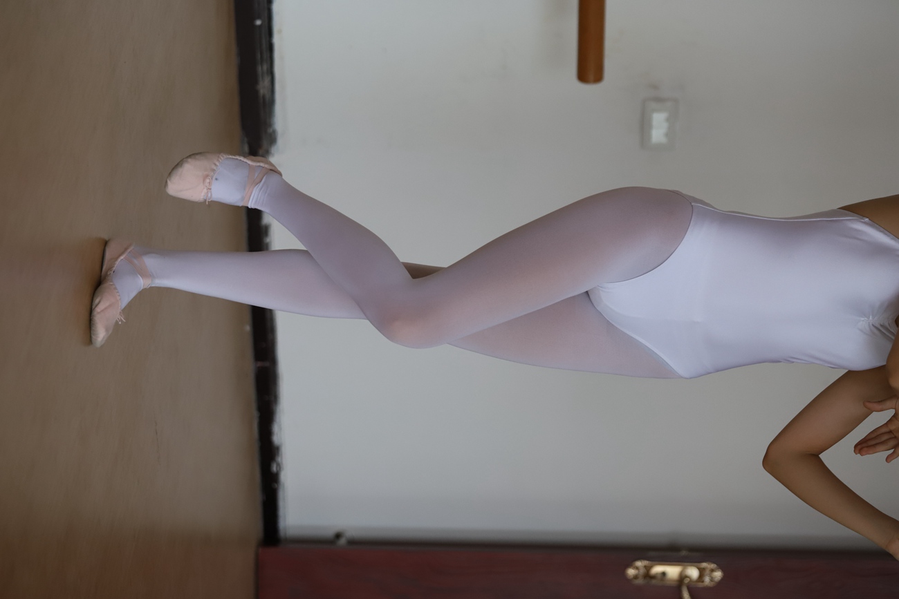 图片[10]-大西瓜爱牙膏-2019 8月活动 模特1（一） 白丝舞蹈服 [65P] – 速更版-美库