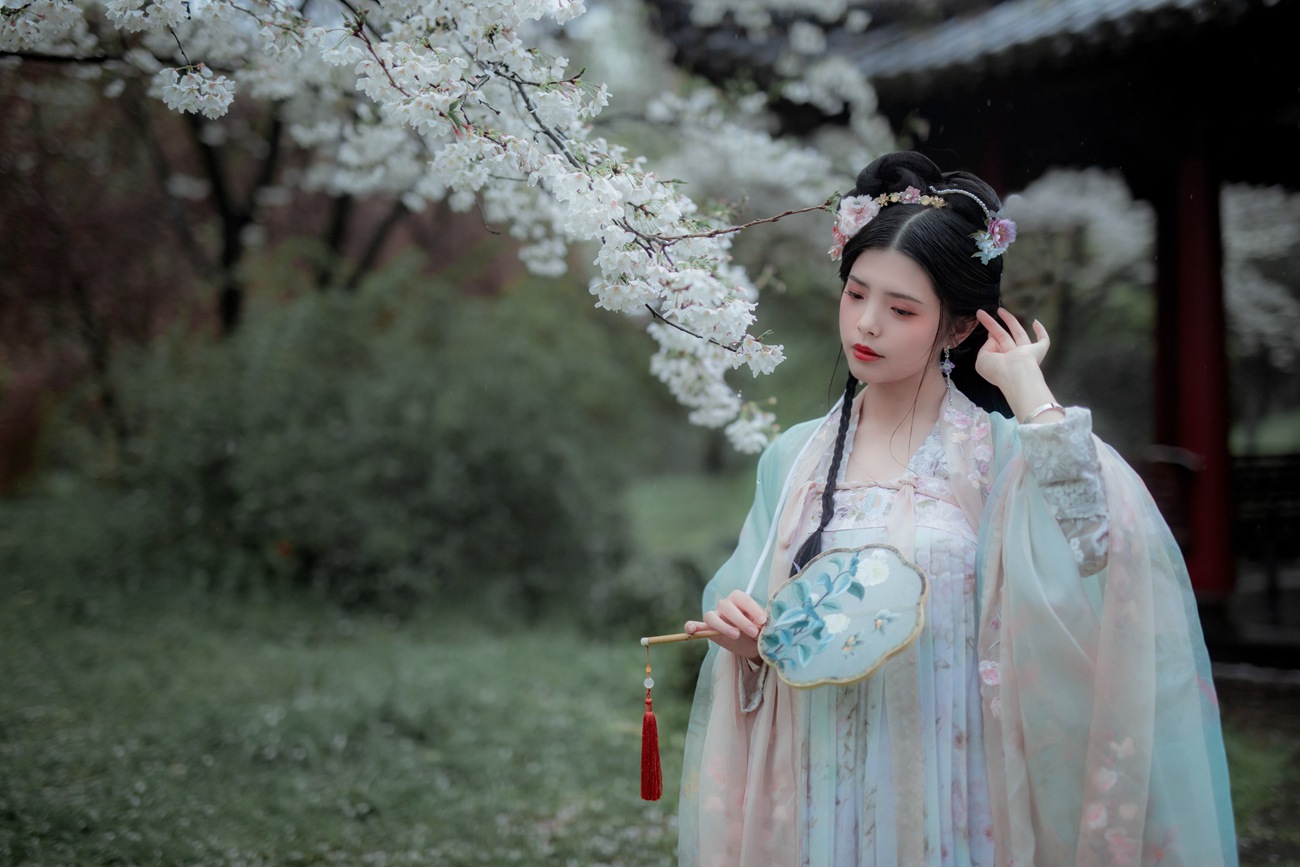 图片[23]-[YITUYU艺图语] 2021.12.31 樱 晚晚 [22P] – 速更版-美库