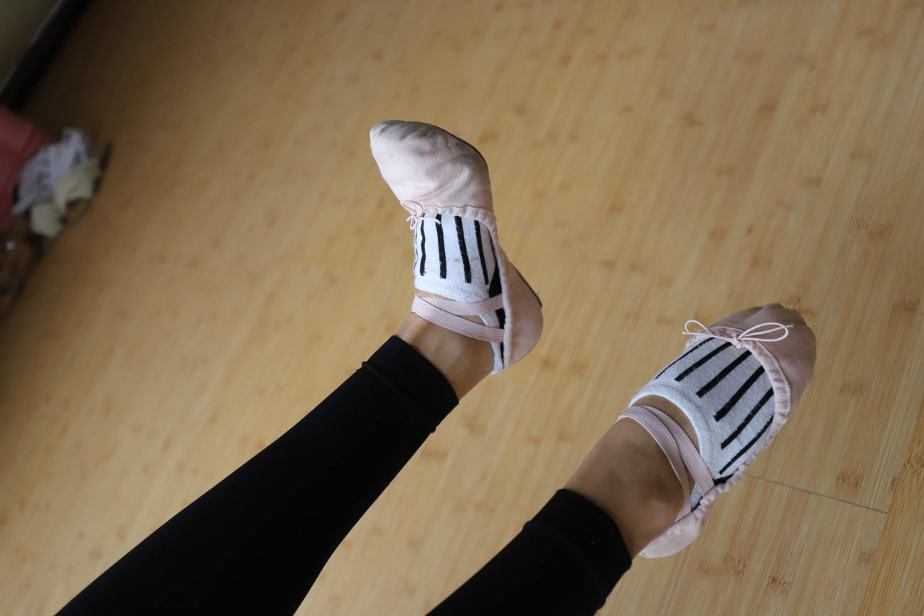 图片[11]-大西瓜爱牙膏-2019 8月活动 模特1（一） 短袜短丝 (1) [76P] – 速更版-美库