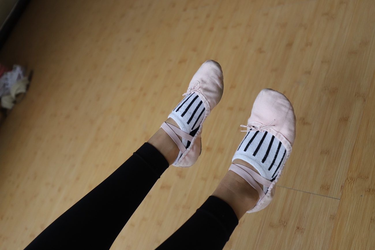 图片[12]-大西瓜爱牙膏-2019 8月活动 模特1（一） 短袜短丝 (1) [76P] – 速更版-美库