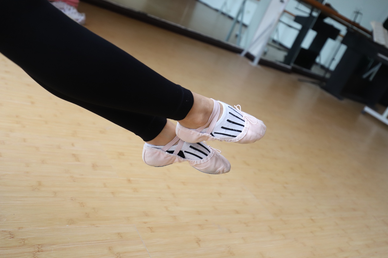 图片[18]-大西瓜爱牙膏-2019 8月活动 模特1（一） 短袜短丝 (1) [76P] – 速更版-美库