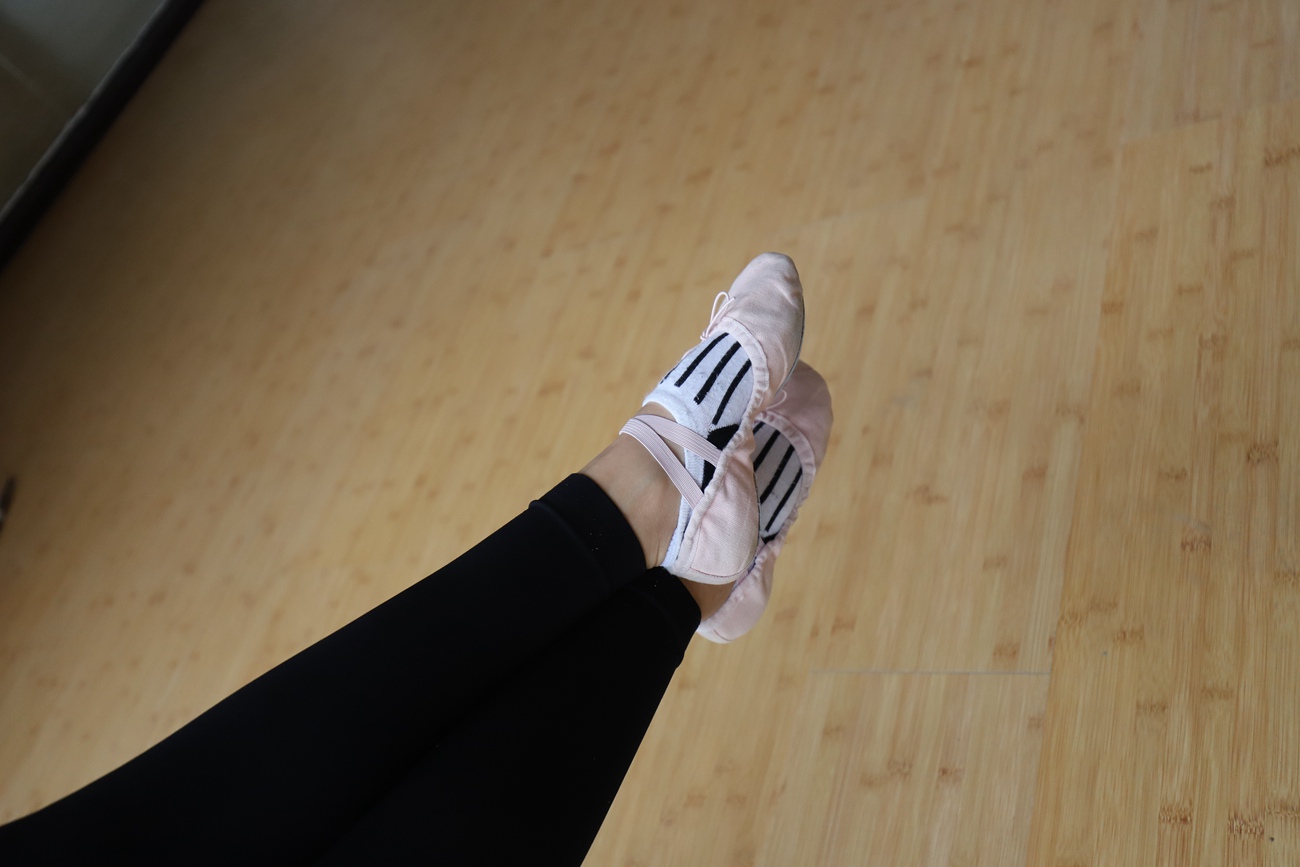 图片[21]-大西瓜爱牙膏-2019 8月活动 模特1（一） 短袜短丝 (1) [76P] – 速更版-美库