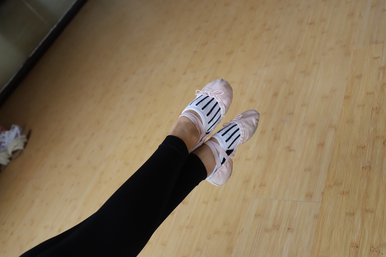 图片[24]-大西瓜爱牙膏-2019 8月活动 模特1（一） 短袜短丝 (1) [76P] – 速更版-美库