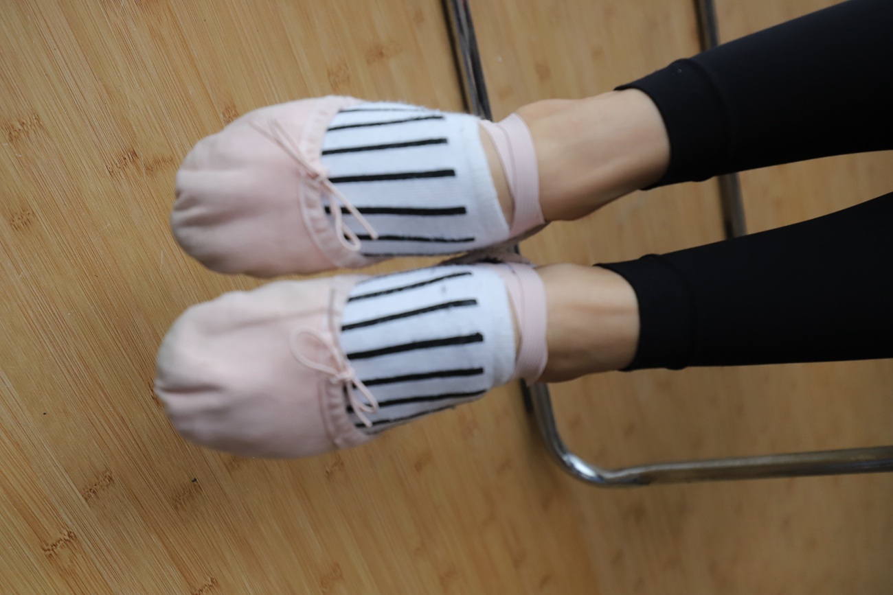 图片[33]-大西瓜爱牙膏-2019 8月活动 模特1（一） 短袜短丝 (1) [76P] – 速更版-美库