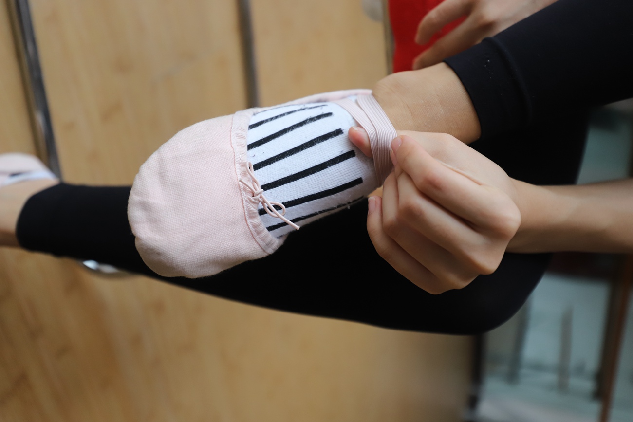 图片[49]-大西瓜爱牙膏-2019 8月活动 模特1（一） 短袜短丝 (1) [76P] – 速更版-美库