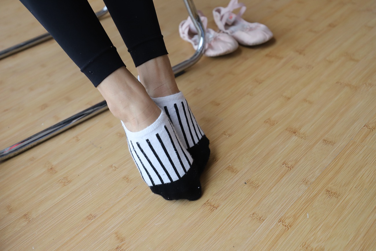 图片[74]-大西瓜爱牙膏-2019 8月活动 模特1（一） 短袜短丝 (2) [76P] – 速更版-美库