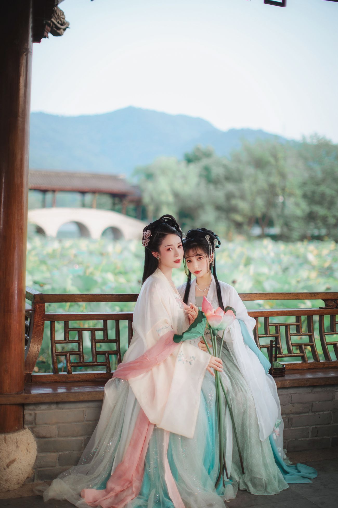 图片[11]-[YITUYU艺图语] 2022.01.03 荷 葵花花花儿 [21P] – 速更版-美库