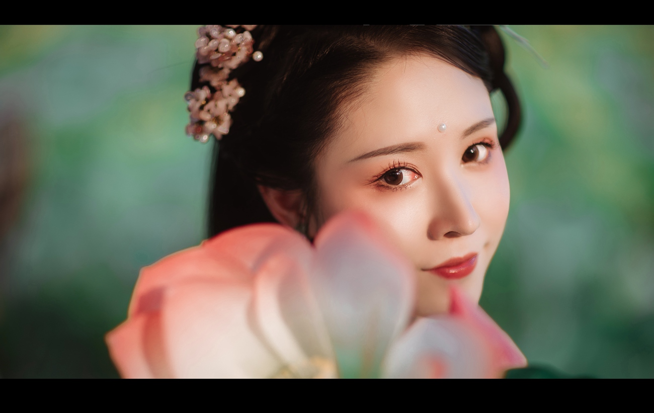 图片[17]-[YITUYU艺图语] 2022.01.03 荷 葵花花花儿 [21P] – 速更版-美库