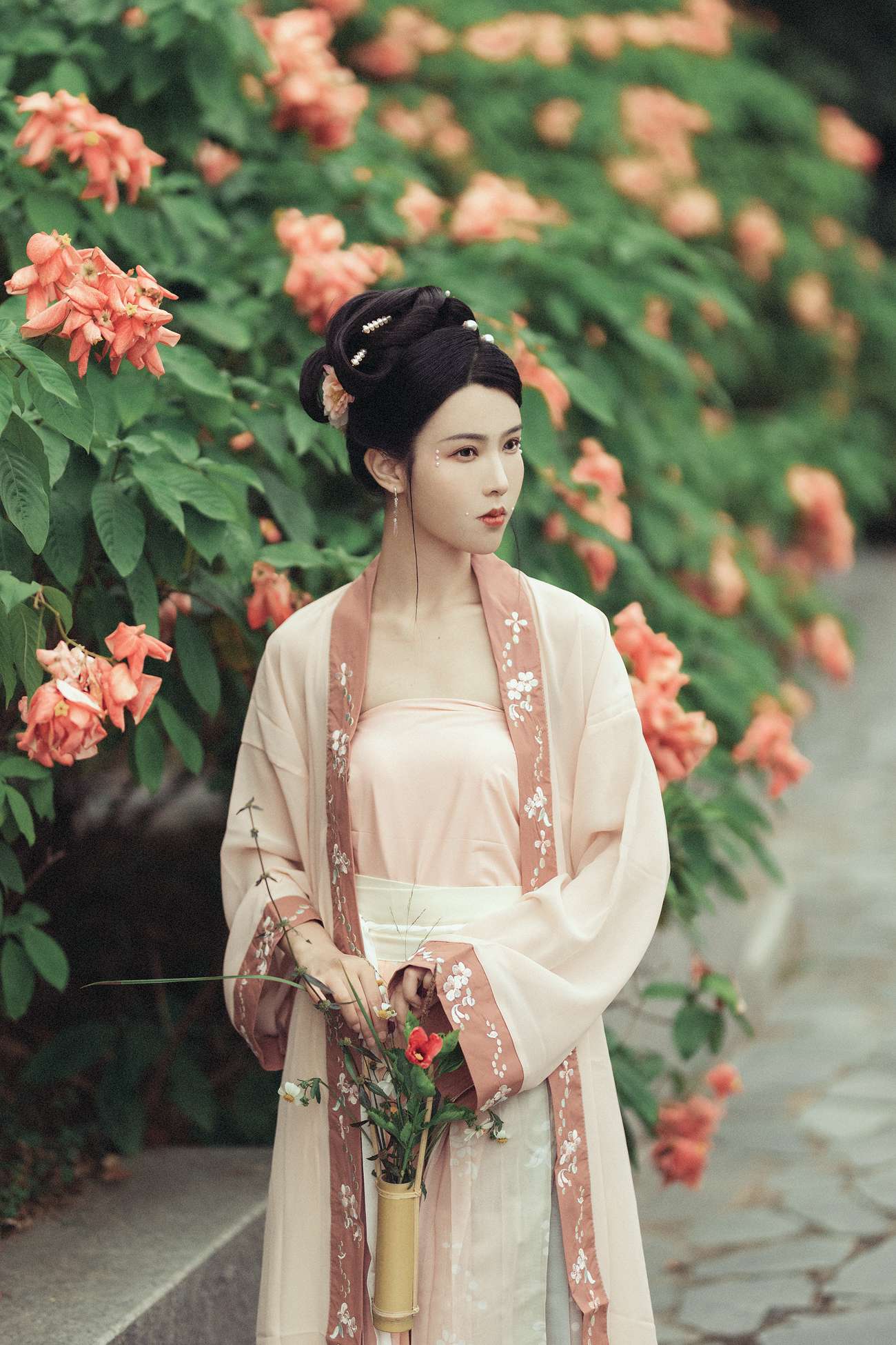 图片[11]-[YITUYU艺图语] 2022.01.04 花期不待 三重子 [27P] – 速更版-美库