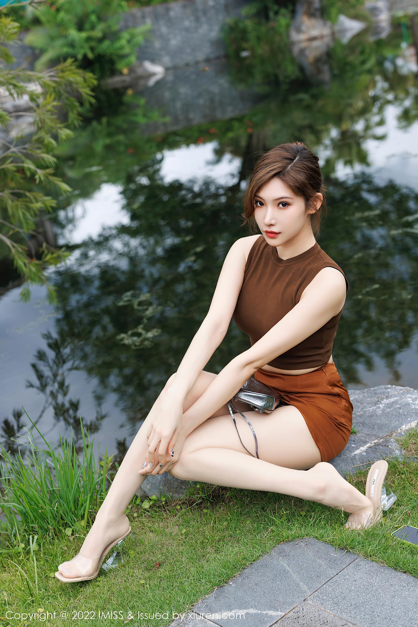 图片[10]-[IMISS爱蜜社] 2022.09.21 VOL.701 小狐狸Kathryn 短裙美腿[45P] – 速更版-美库