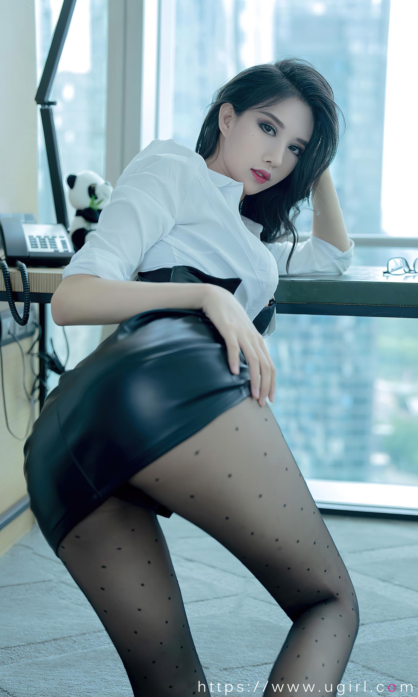 图片[26]-[爱尤物]2022 NO.2412 黑丝心跳 葛征[33P] – 速更版-美库