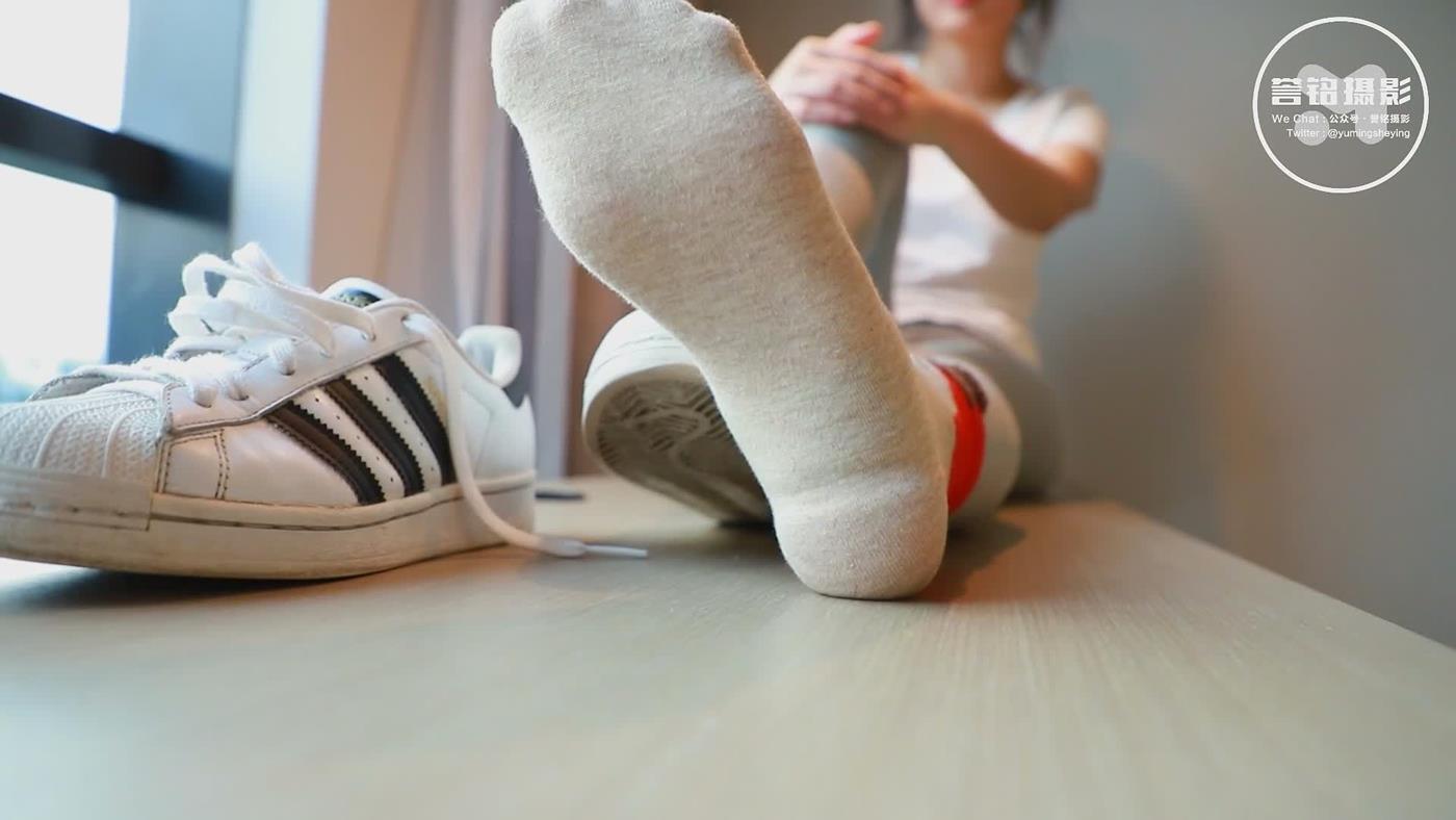 图片[35]-[誉铭传媒]袜足摄影 2022年 NO.005[49P] – 速更版-美库