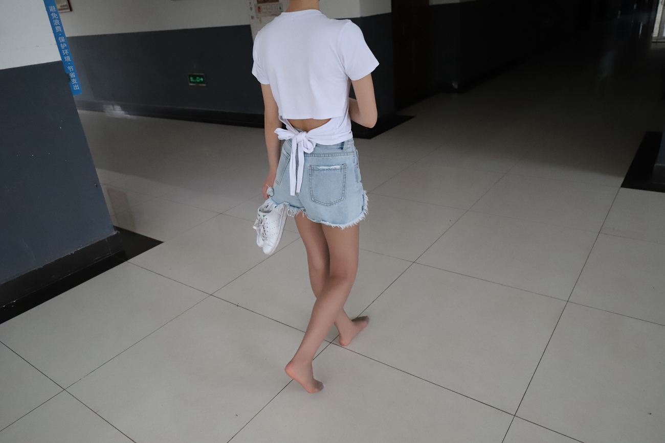 图片[18]-大西瓜爱牙膏-2019 8月活动 模特2（二） 热裤肉丝 (1) [75P] – 速更版-美库