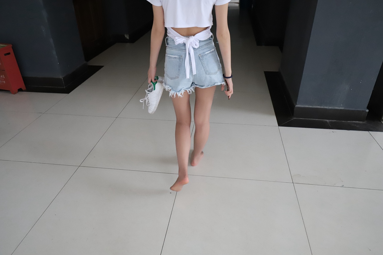 图片[20]-大西瓜爱牙膏-2019 8月活动 模特2（二） 热裤肉丝 (1) [75P] – 速更版-美库