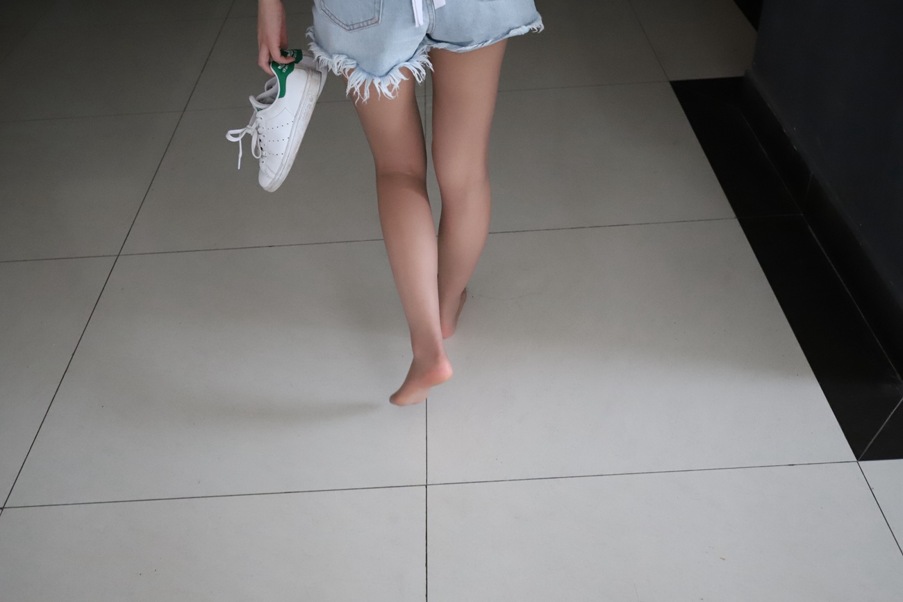 图片[21]-大西瓜爱牙膏-2019 8月活动 模特2（二） 热裤肉丝 (1) [75P] – 速更版-美库