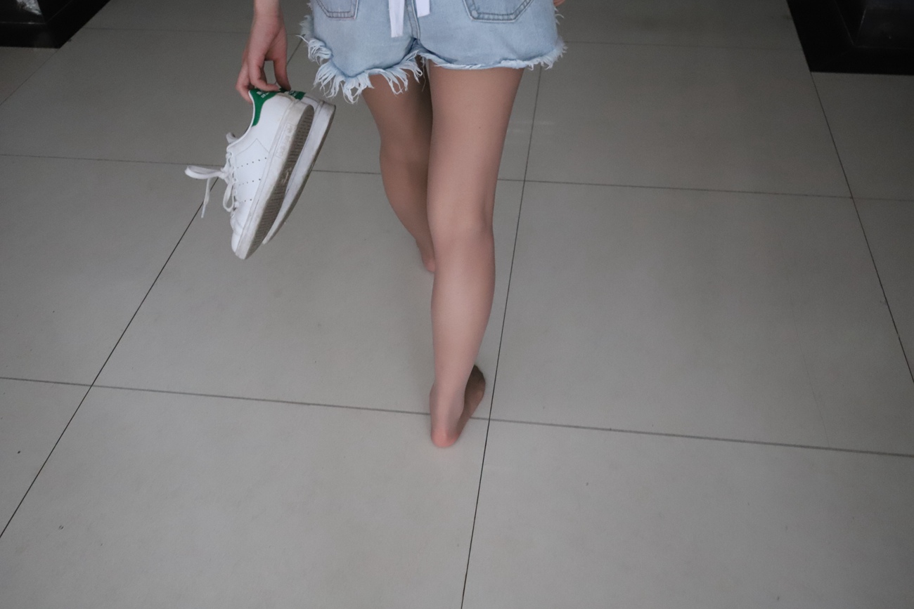 图片[22]-大西瓜爱牙膏-2019 8月活动 模特2（二） 热裤肉丝 (1) [75P] – 速更版-美库