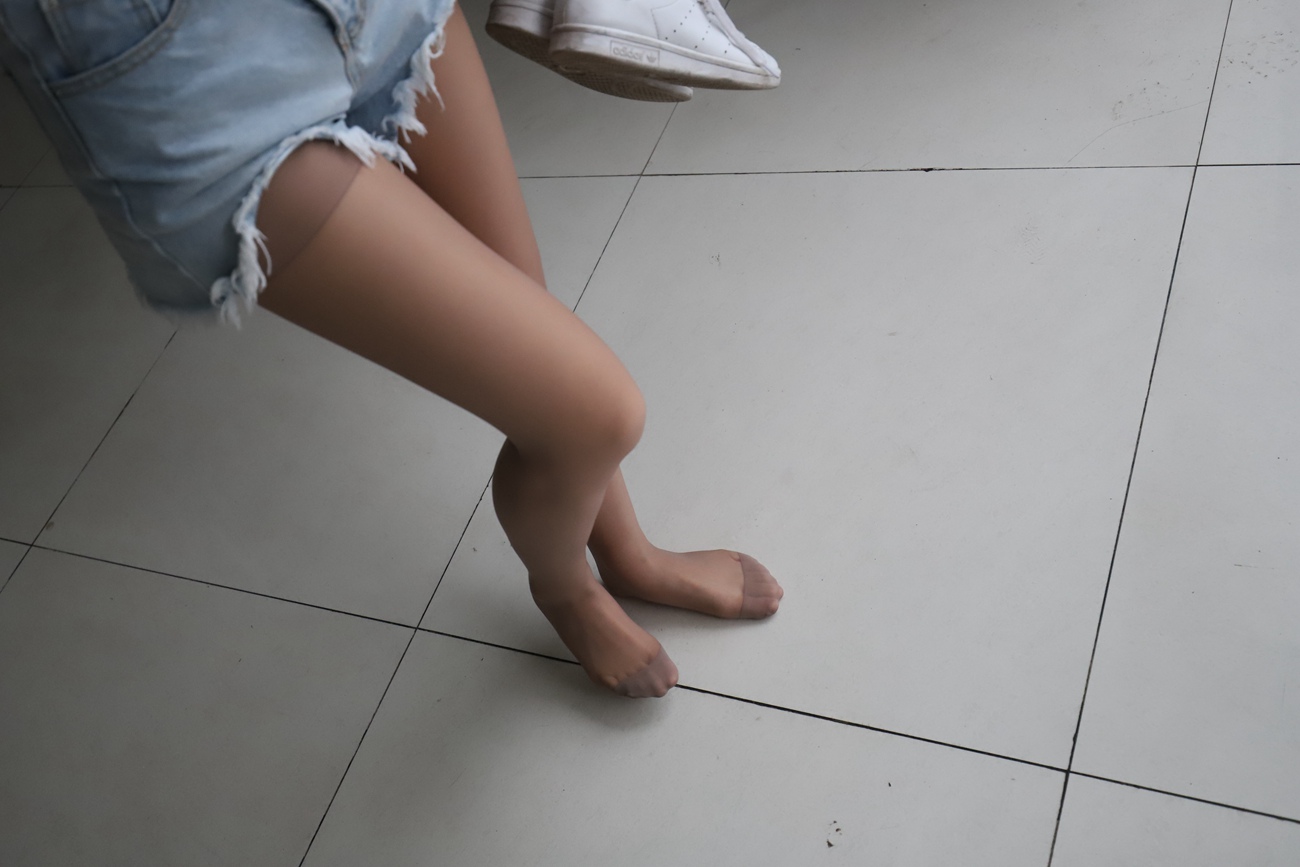 图片[25]-大西瓜爱牙膏-2019 8月活动 模特2（二） 热裤肉丝 (5) [63P] – 速更版-美库