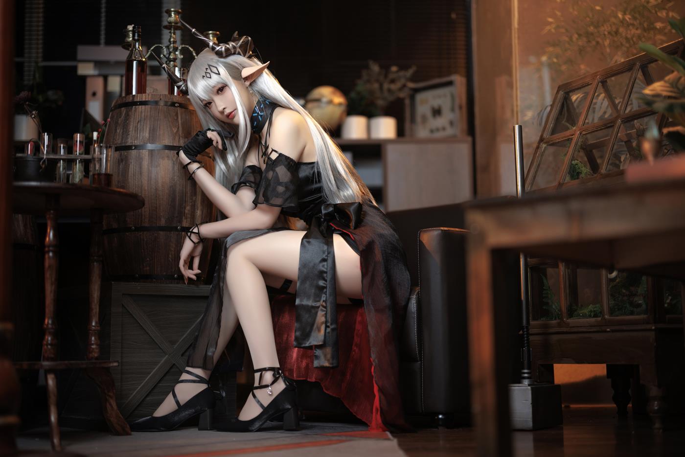 图片[13]-Coser小姐姐南宫 泥岩 礼服 [21P] – 速更版-美库