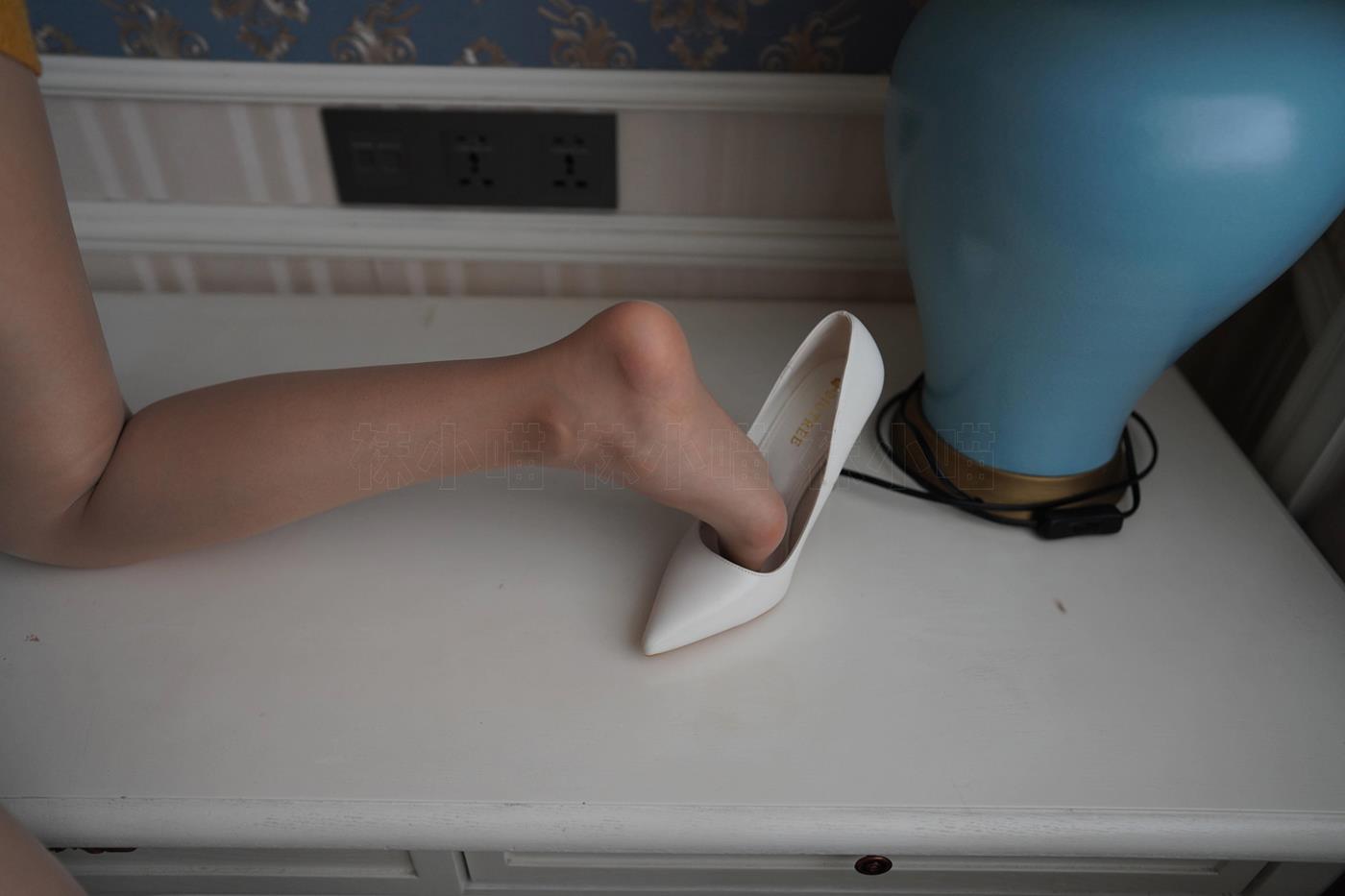 图片[40]-[KittyWawa袜小喵] KT307 花里胡哨·袜小喵穿搭 [56P] – 速更版-美库