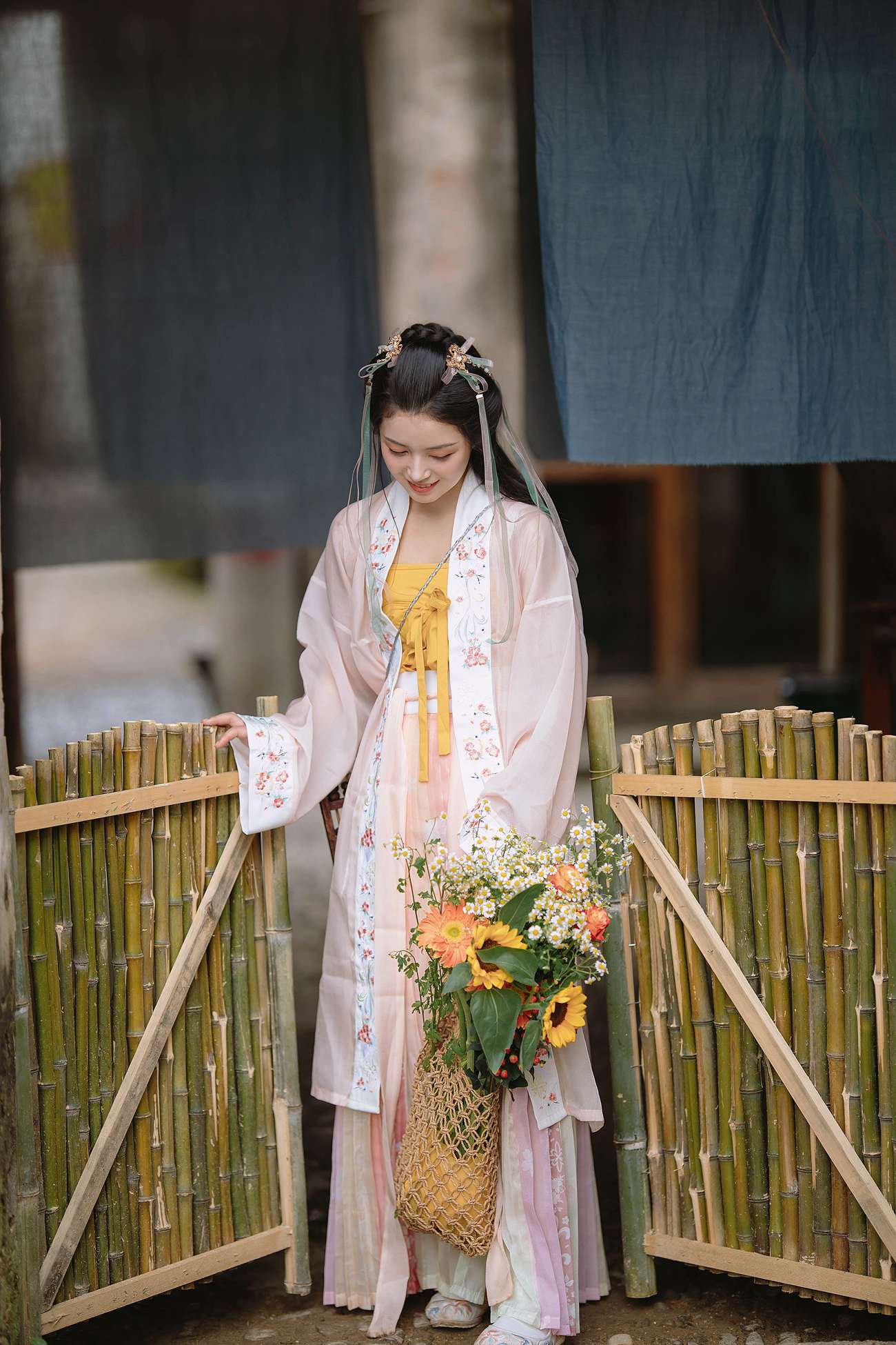 图片[14]-[YITUYU艺图语] 2022.01.07 卖花姑娘 陶然 [25P] – 速更版-美库