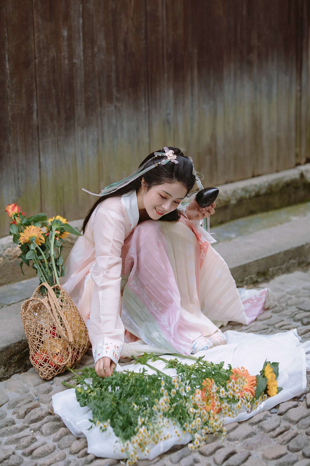 图片[18]-[YITUYU艺图语] 2022.01.07 卖花姑娘 陶然 [25P] – 速更版-美库