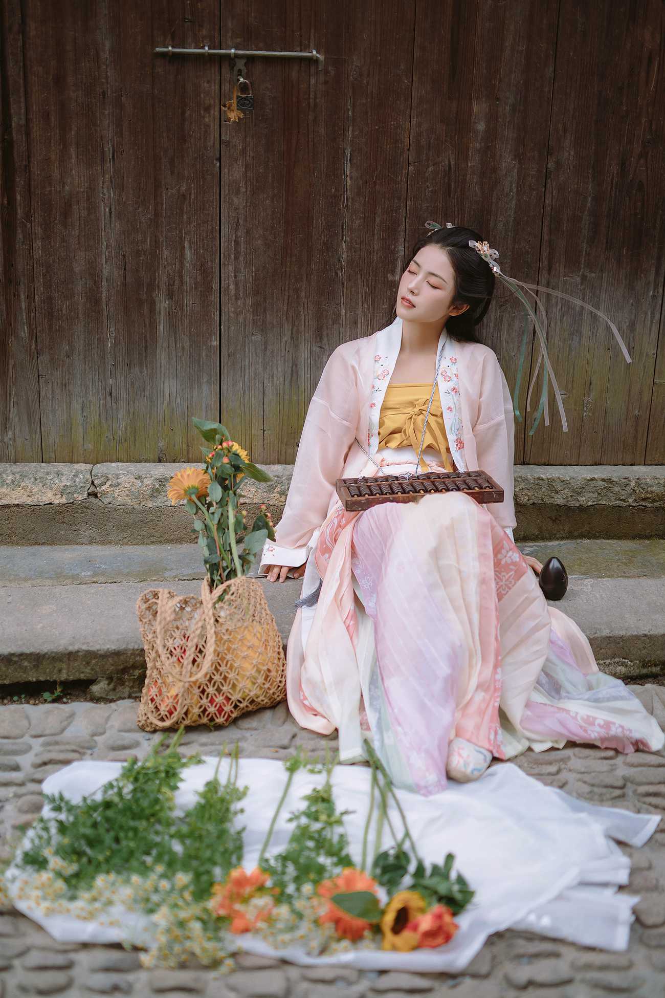 图片[19]-[YITUYU艺图语] 2022.01.07 卖花姑娘 陶然 [25P] – 速更版-美库